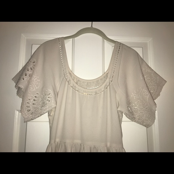 nude flower cut out dress - Picture 5 of 6